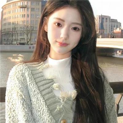清秀俏佳人